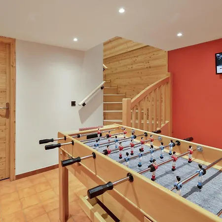 Lumineux Avec Jacuzzi Et Salle De Jeux - Fr-1-808-1