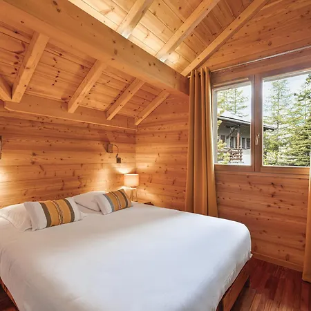 Lumineux Avec Jacuzzi Et Salle De Jeux - Fr-1-808-1 *